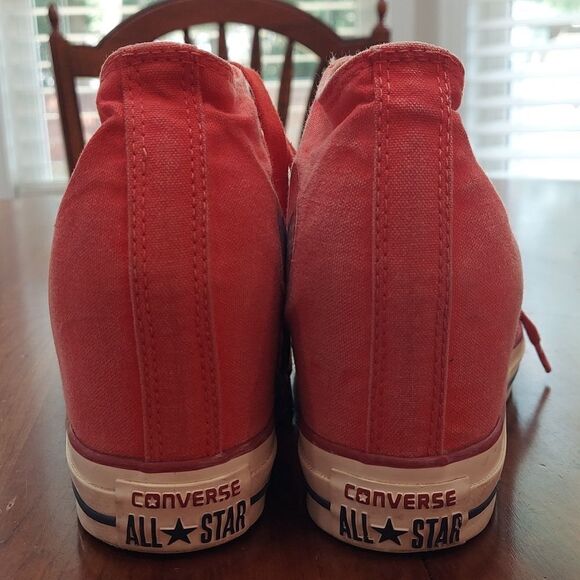 CONVERSE WEDGE ALL STAR CHUCK TAYLOR DISTRESSED RED  Sz 9 - Picture 4 of 8